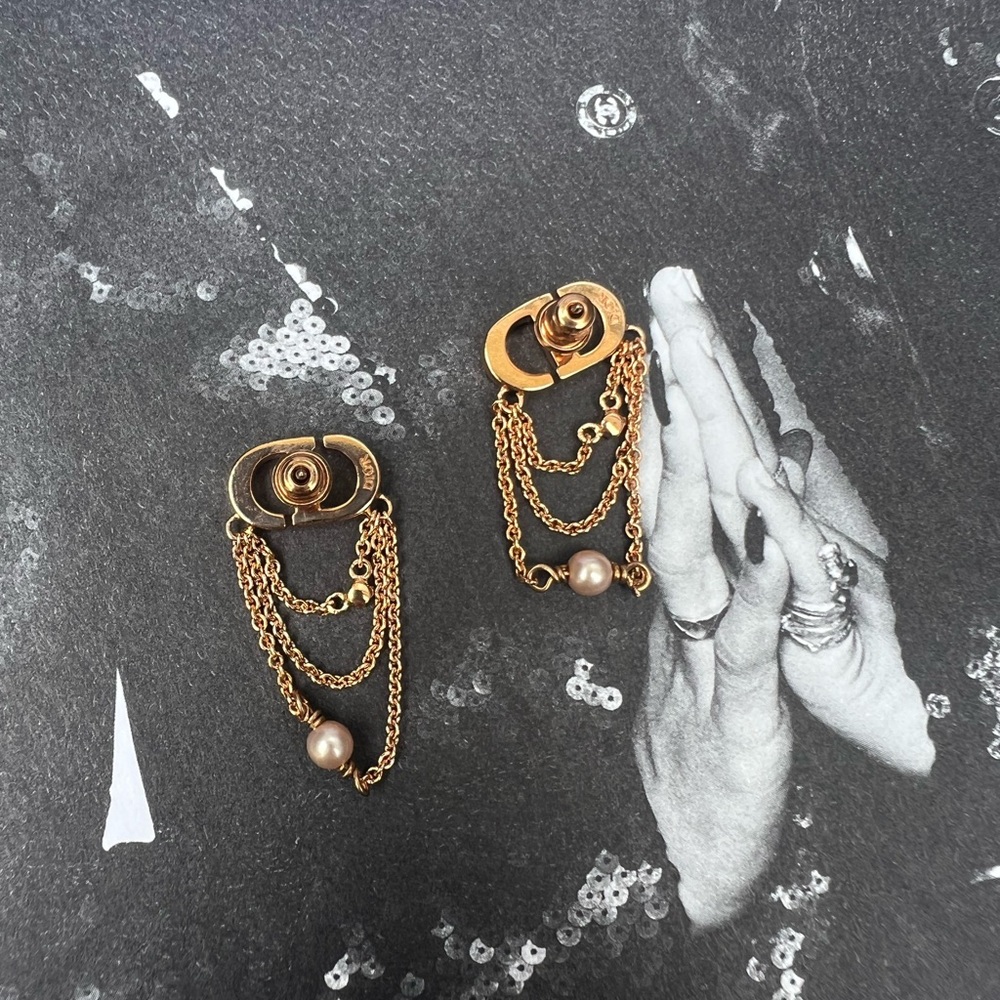 Dior Rose Gold Chain Pearl Earrings - Picture 2 of 4